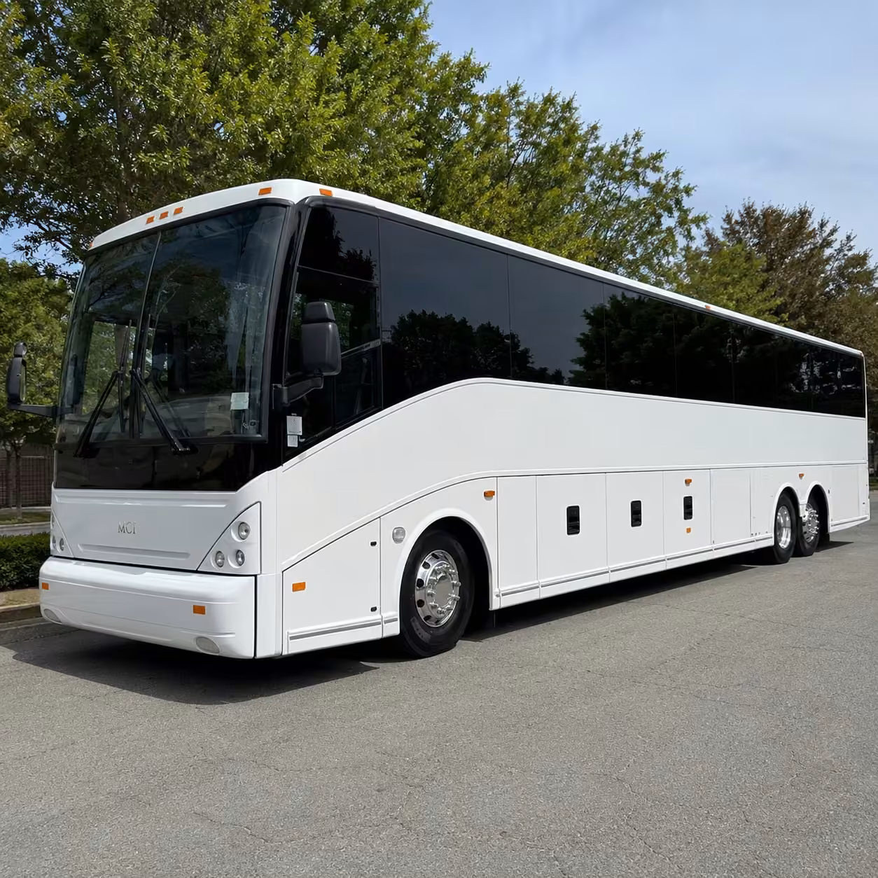 40 56 passenger charter bus