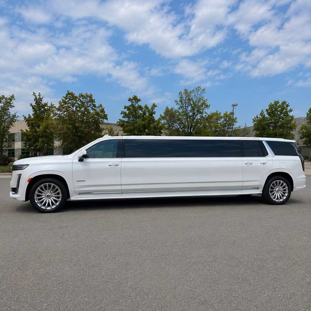 escalade limo exterior